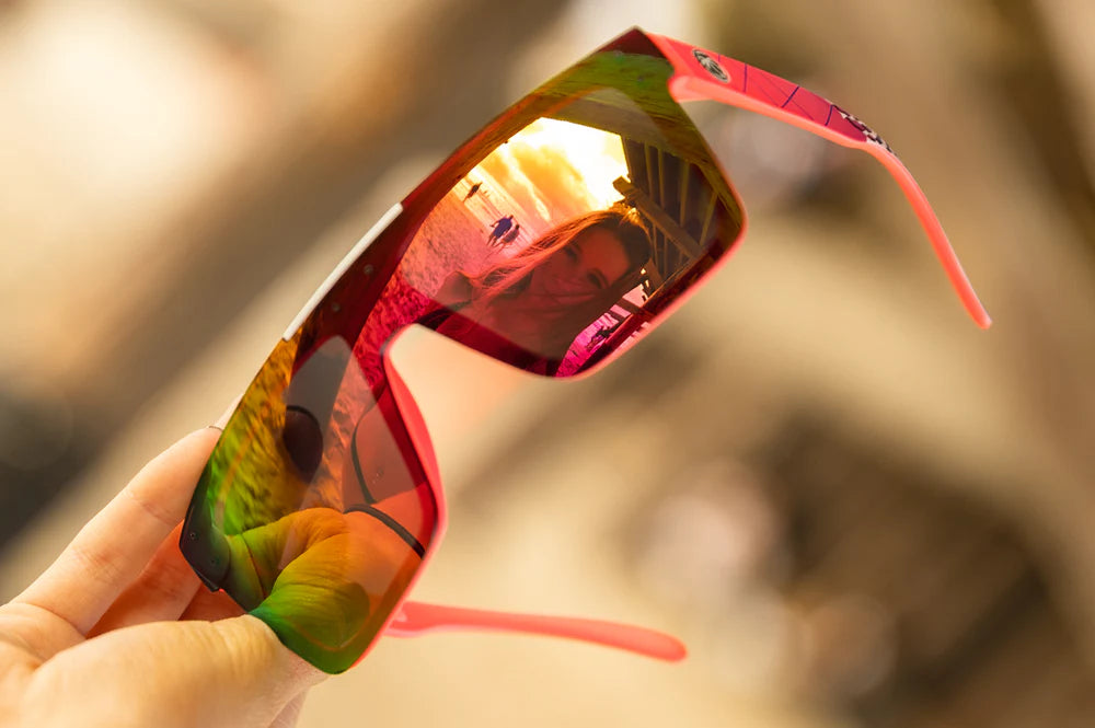 Quatro Sunglasses: Standup