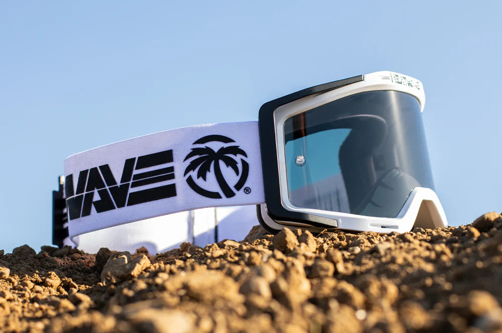 HEATWAVE VISUAL MXG-250 Moto Goggle - Billboard Icon WHITE/PHOTOCHROMIC