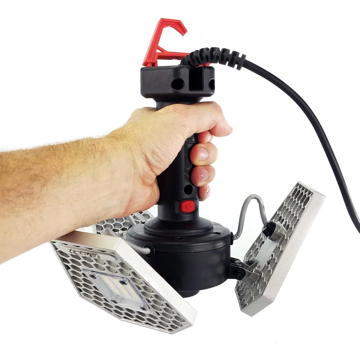 STKR TRiLIGHT Shop Light