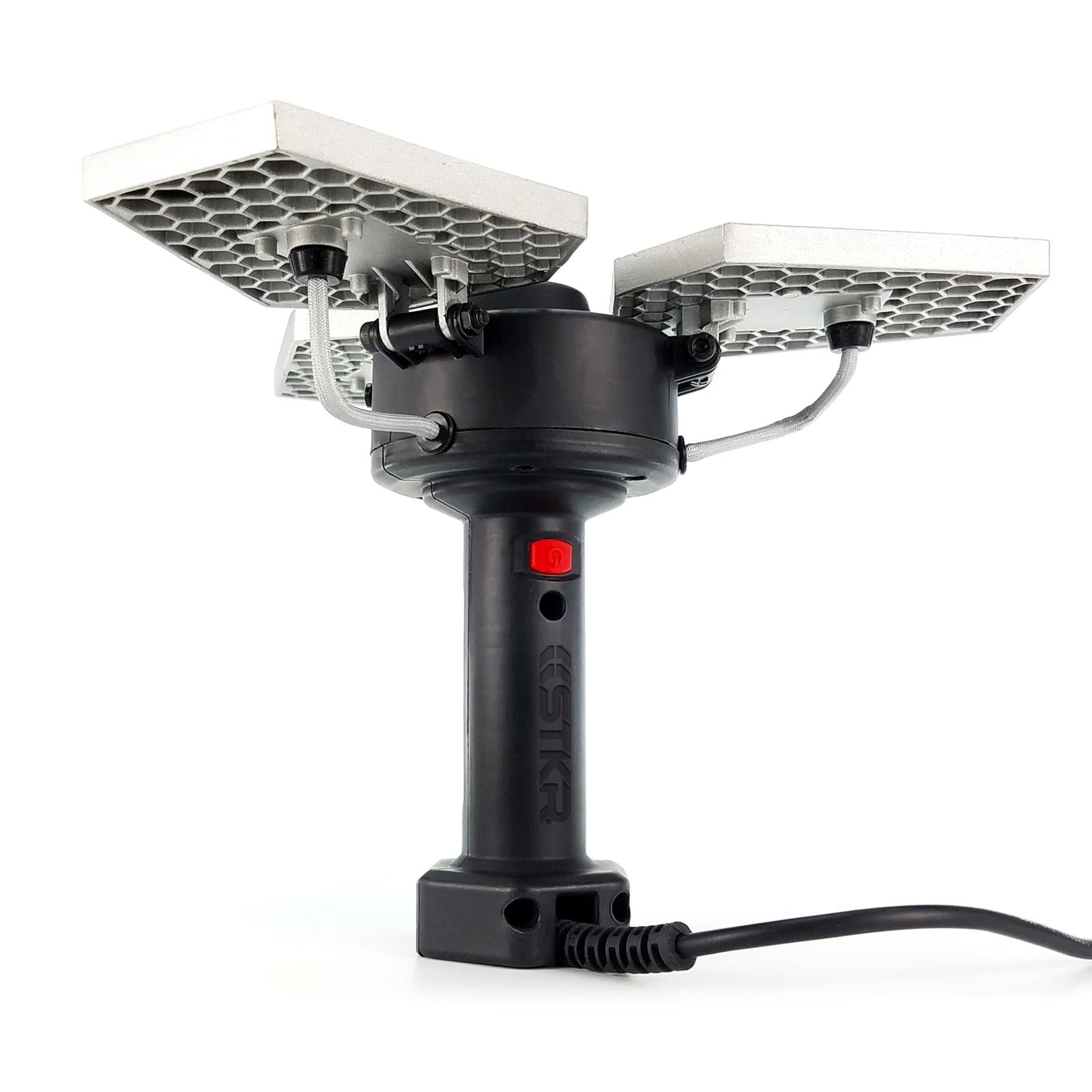 STKR TRiLIGHT Shop Light