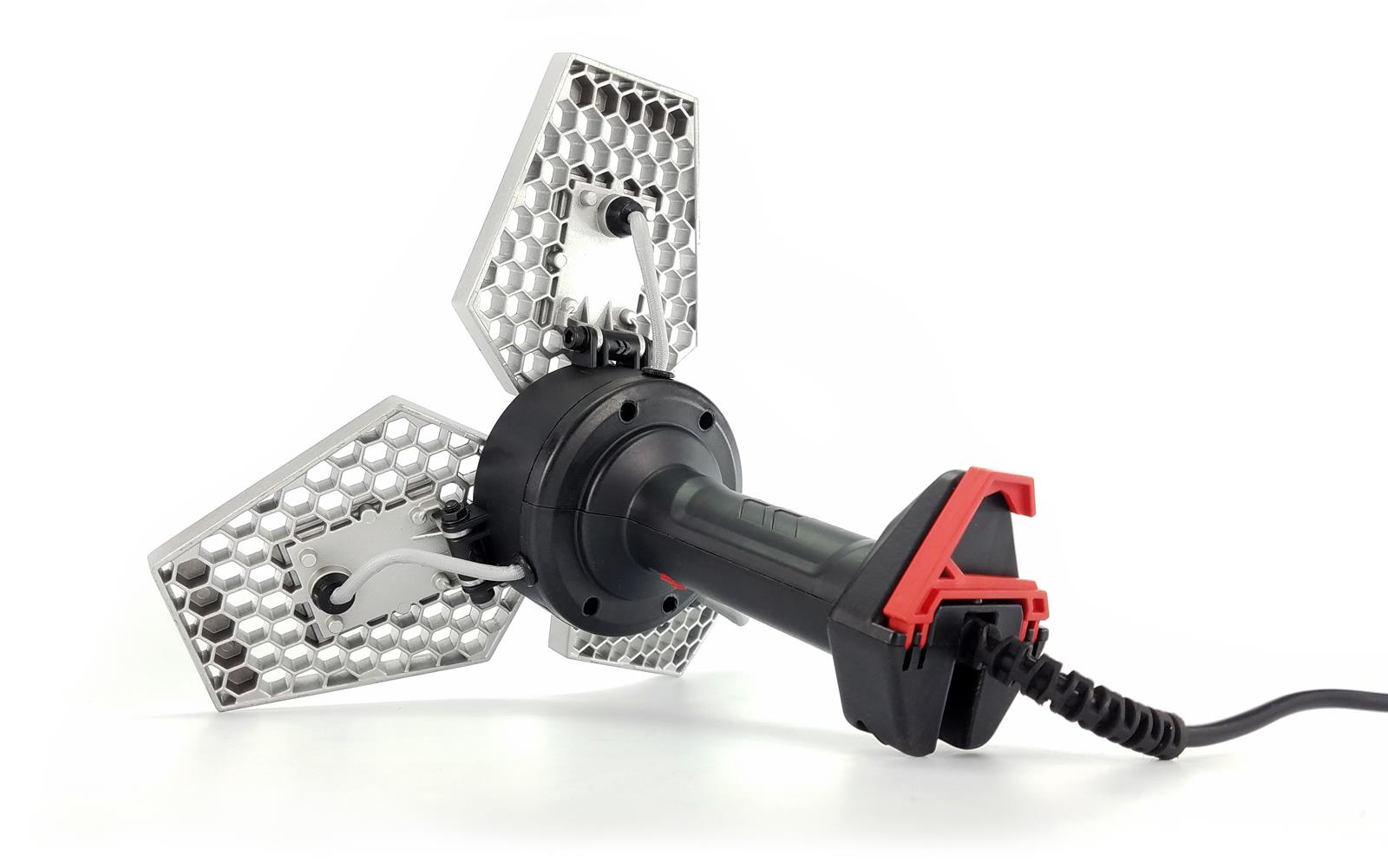 STKR TRiLIGHT Shop Light