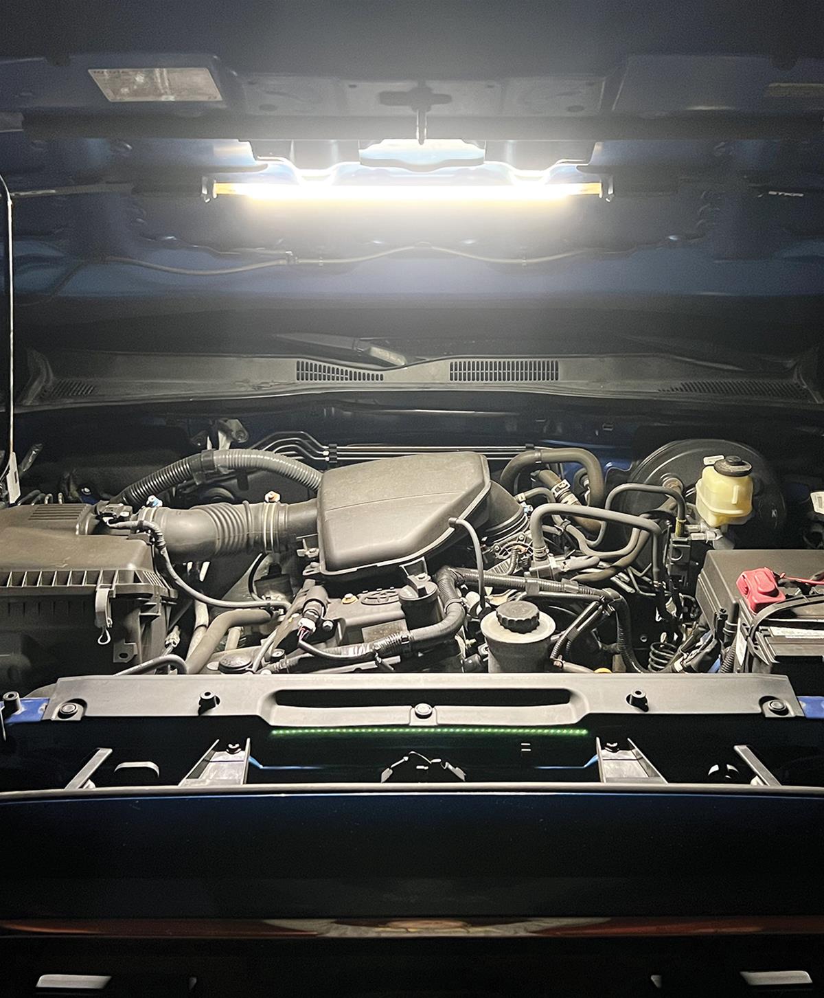 STKR FLEXiT Underhood Light