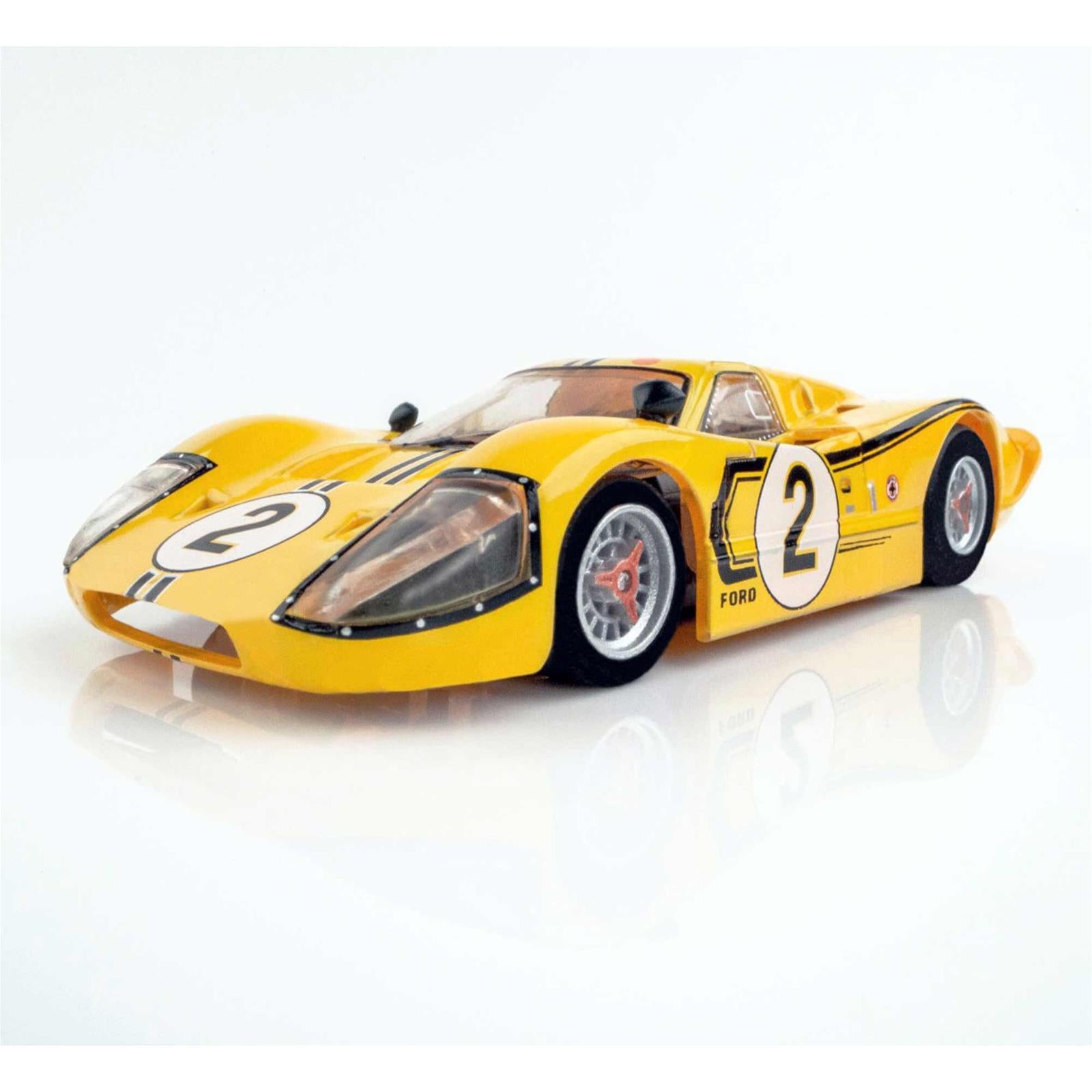 AFX Racing 1967 Ford GT40 MKIV #2 Le Mans Yellow Mega G+ Slot Cars 22014