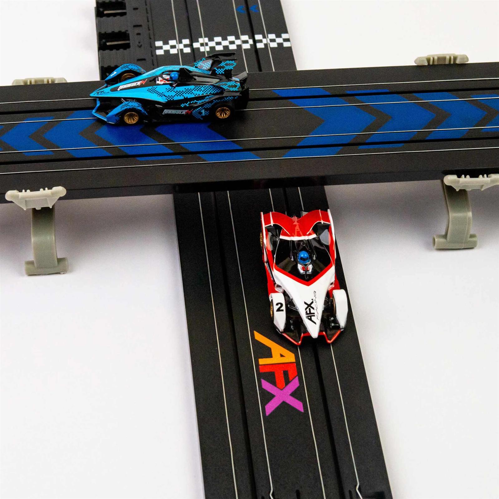 AFX Racing Infinity Raceway Slot Car Set 22033